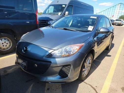 2013 Mazda Mazda3 i Touring