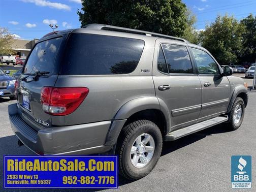 2005 Toyota Sequoia SR5