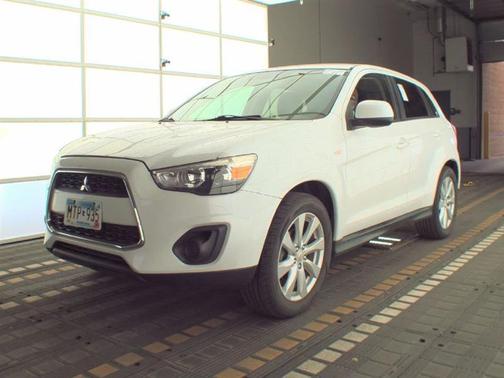 2013 Mitsubishi Outlander Sport ES