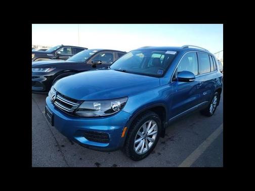 2017 Volkswagen Tiguan 2.0T Wolfsburg Edition