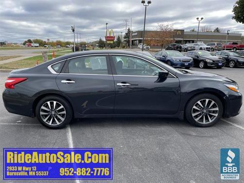 2017 Nissan Altima 2.5 SV