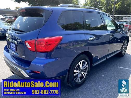 2017 Nissan Pathfinder S