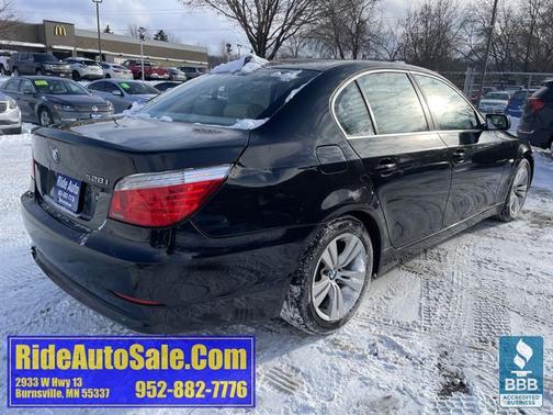 2010 BMW 528 i