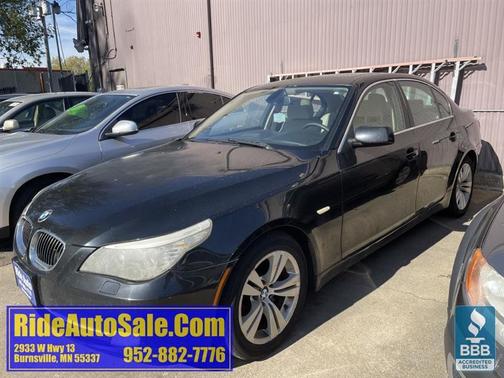 2010 BMW 528 i