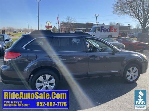 2011 Subaru Outback 2.5i Premium