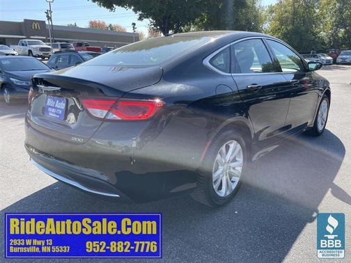 2015 Chrysler 200 Limited