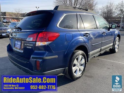2011 Subaru Outback 2.5i Premium
