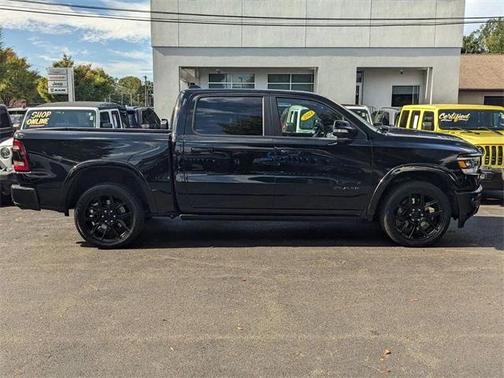 2021 RAM 1500 Laramie Crew Cab 4x4 57' Box