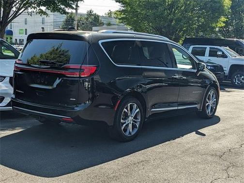 2021 Chrysler Pacifica Pinnacle