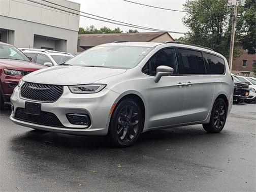 2022 Chrysler Pacifica Limited