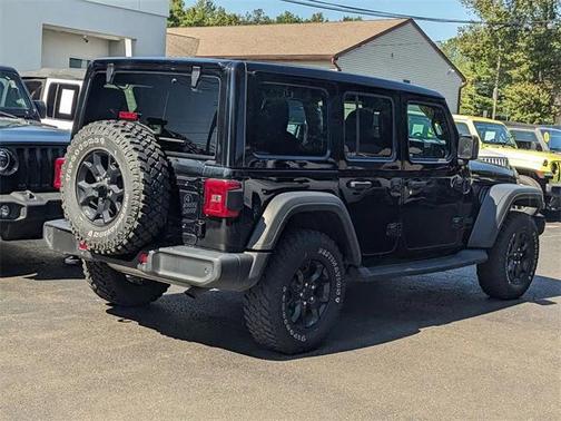2022 Jeep Wrangler Unlimited Willys 4x4