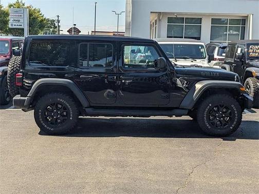 2022 Jeep Wrangler Unlimited Willys 4x4