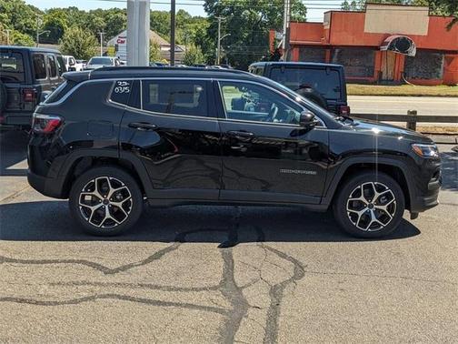 2025 Jeep Compass Limited