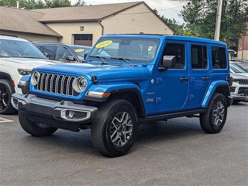 2024 Jeep Wrangler Sahara