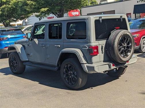 2022 Jeep Wrangler Unlimited Sahara High Altitude