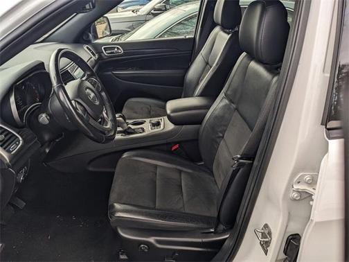 2022 Jeep Grand Cherokee WK Laredo