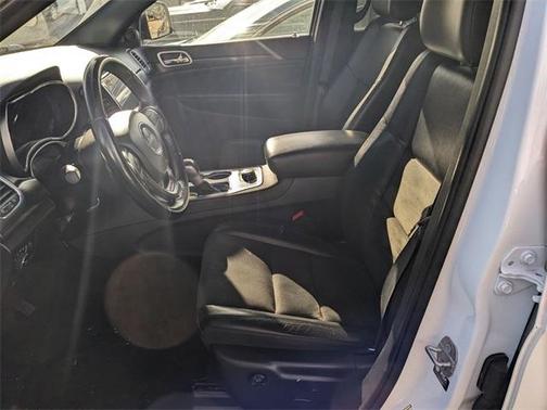 2022 Jeep Grand Cherokee WK Laredo