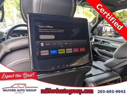 2022 Jeep Grand Cherokee Summit