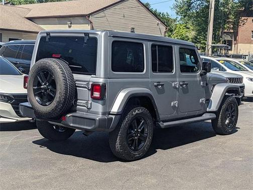 2021 Jeep Wrangler Unlimited Sahara Altitude