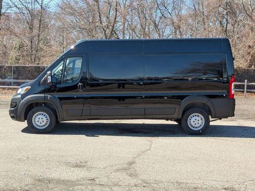 Black Clearcoat 2026 RAM ProMaster 2500 High Roof