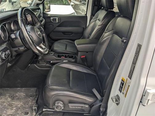 2021 Jeep Wrangler Unlimited Sahara Altitude