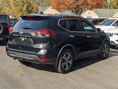 2020 Nissan Rogue SV
