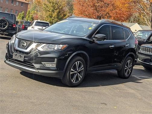 2020 Nissan Rogue SV