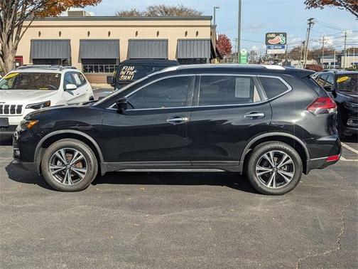 2020 Nissan Rogue SV