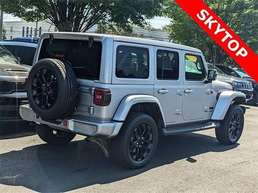 2021 Jeep Wrangler Unlimited Sahara Altitude