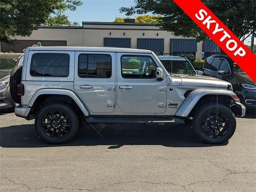 2021 Jeep Wrangler Unlimited Sahara Altitude