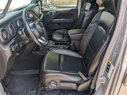 2021 Jeep Wrangler Unlimited Sahara Altitude