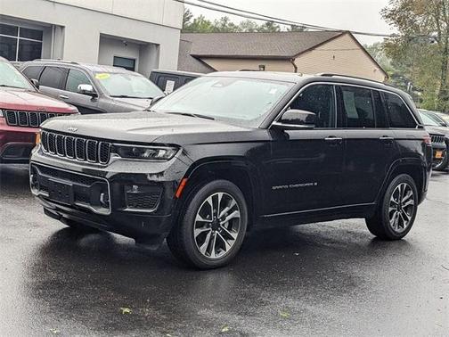 2022 Jeep Grand Cherokee Overland