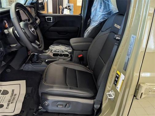 2025 Jeep Wrangler Rubicon 392