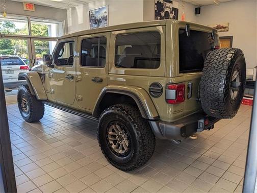2025 Jeep Wrangler Rubicon 392