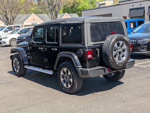 Black Clearcoat 2023 Jeep Wrangler Sahara