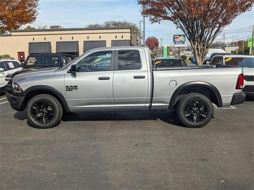 2022 RAM 1500 Classic SLT