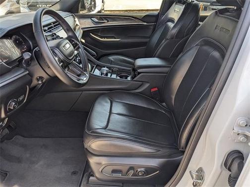 2022 Jeep Grand Cherokee L Overland
