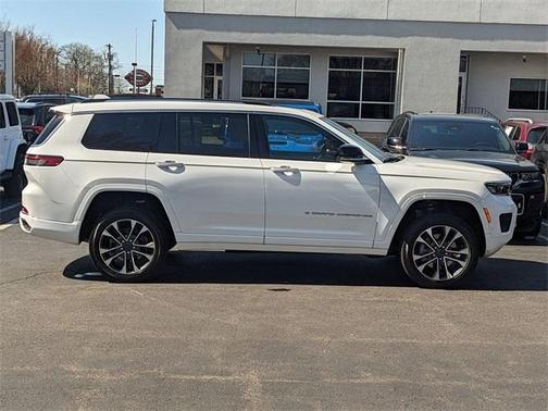 2022 Jeep Grand Cherokee L Overland