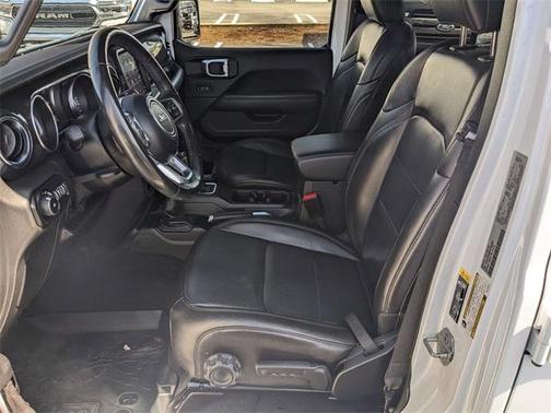 2021 Jeep Wrangler Unlimited Sahara Altitude