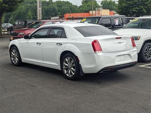 2015 Chrysler 300 Limited