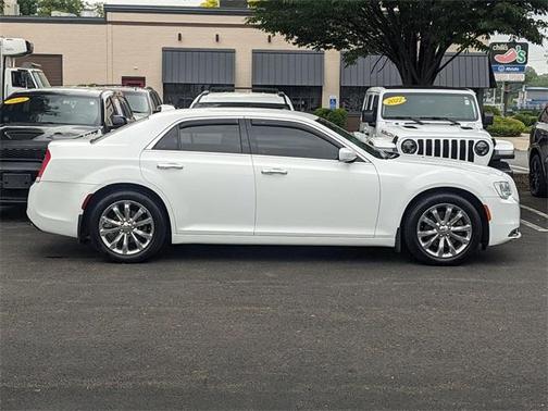 2015 Chrysler 300 Limited