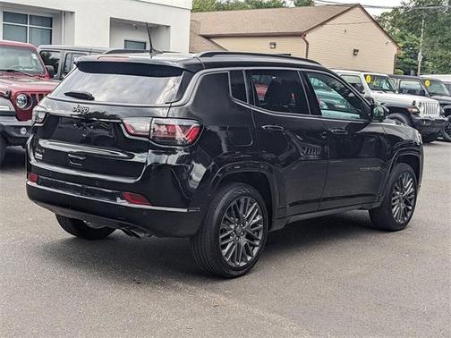 2022 Jeep Compass Altitude