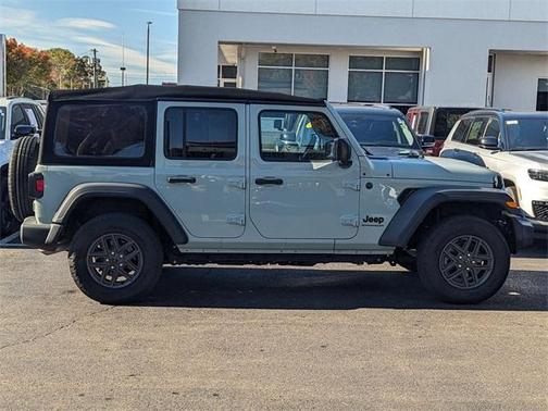 2024 Jeep Wrangler Sport