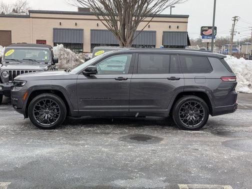 2023 Jeep Grand Cherokee L Summit
