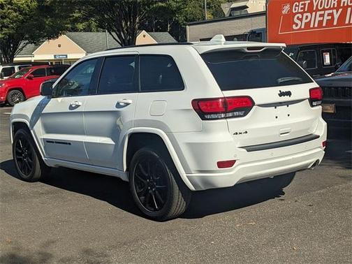2022 Jeep Grand Cherokee WK Laredo