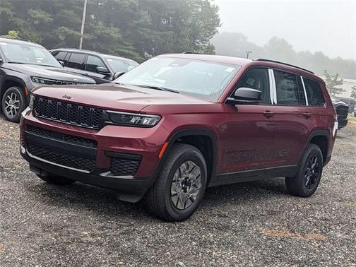 2025 Jeep Grand Cherokee L Laredo