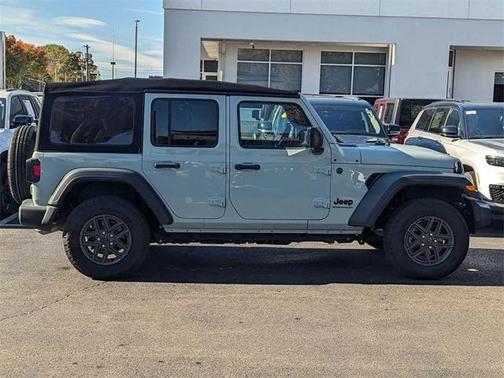 2024 Jeep Wrangler 4-Door Sport S 4x4