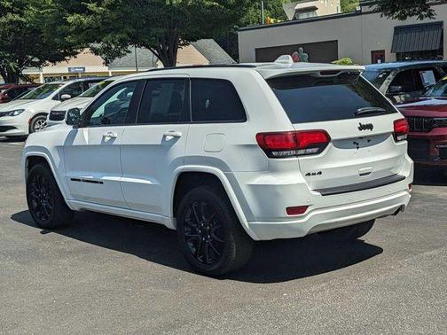 2022 Jeep Grand Cherokee WK Laredo
