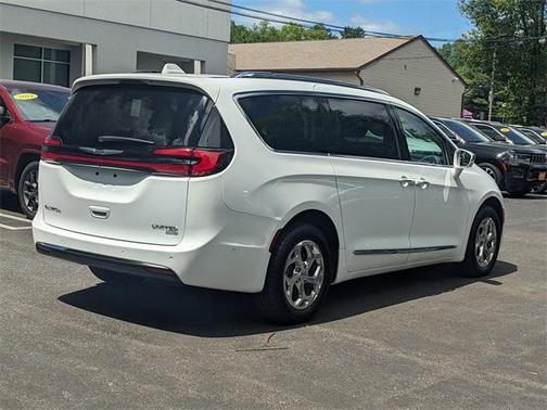 2021 Chrysler Pacifica Limited