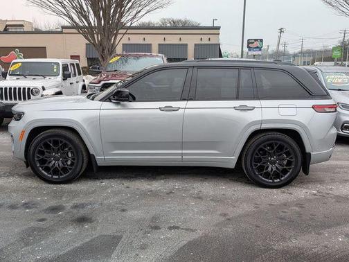 2024 Jeep Grand Cherokee Summit